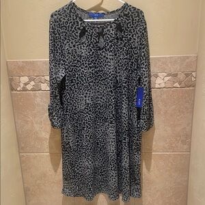 Chic Black and Gray Leopard Print Dress